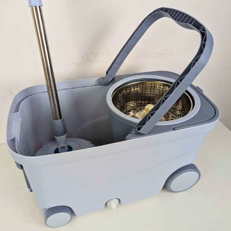 Spin mop with 4 wheel 15 litter mop-001